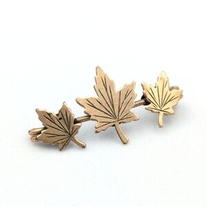 4/24$ 🌻 Vintage gold filled graduated 3 maple leaf jewelry piece for crafting